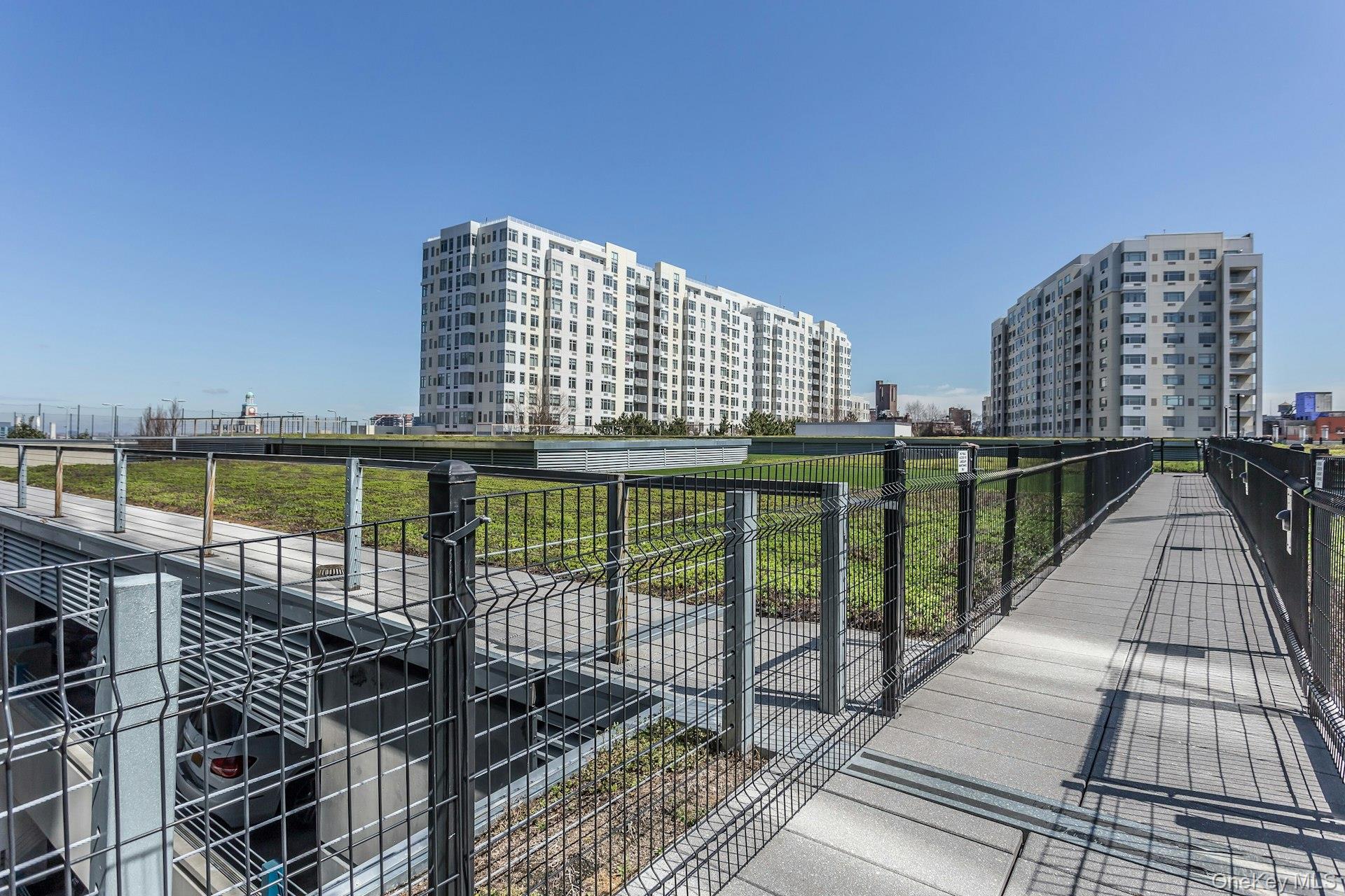 131-01 40th Road # 17V, Flushing, NY 11354