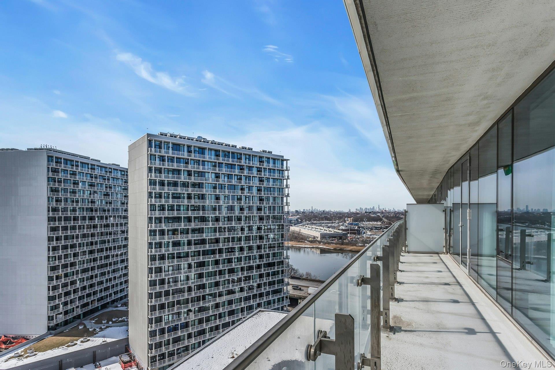 131-01 40th Road # 17V, Flushing, NY 11354