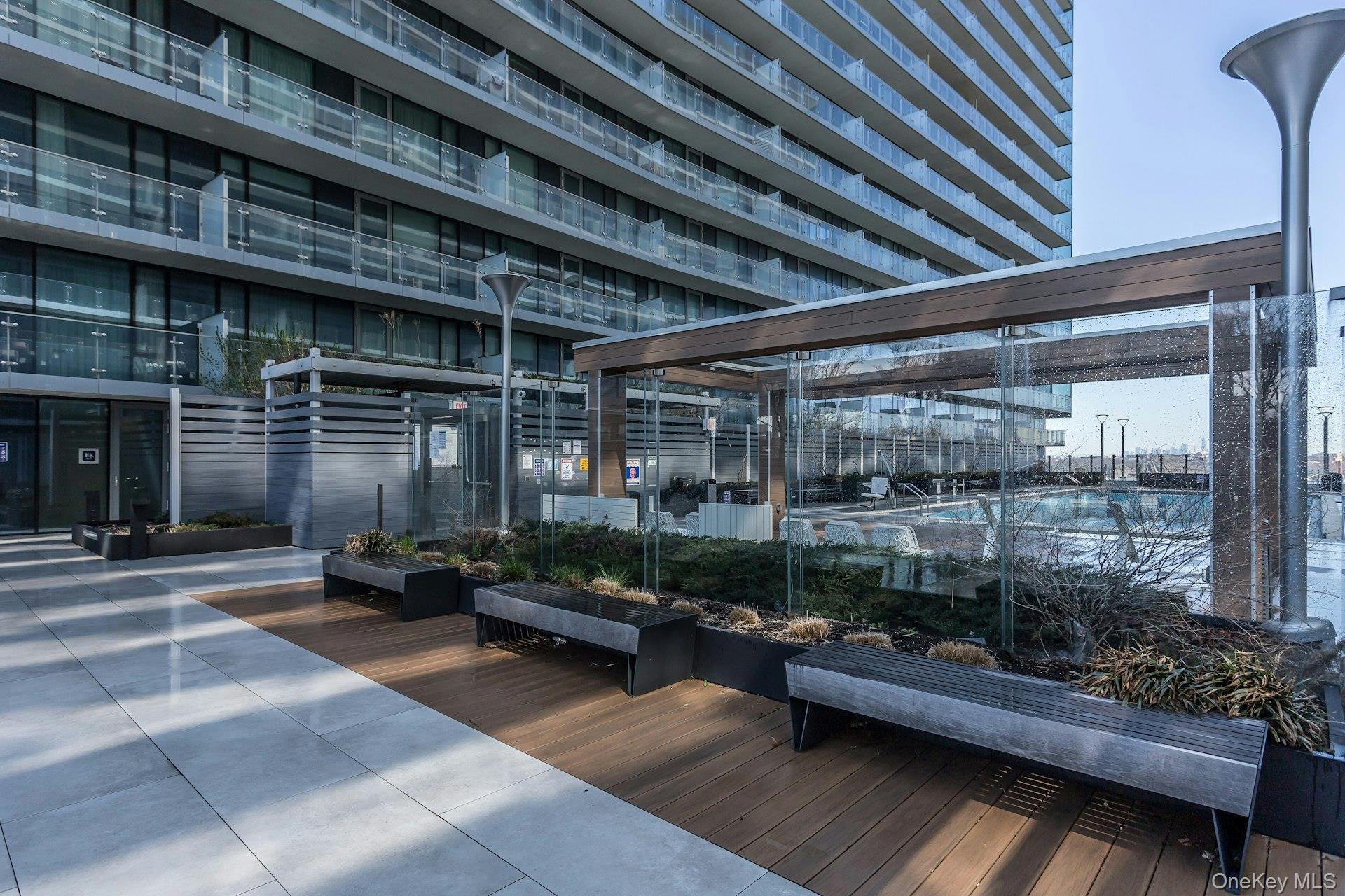 131-01 40th Road # 17V, Flushing, NY 11354