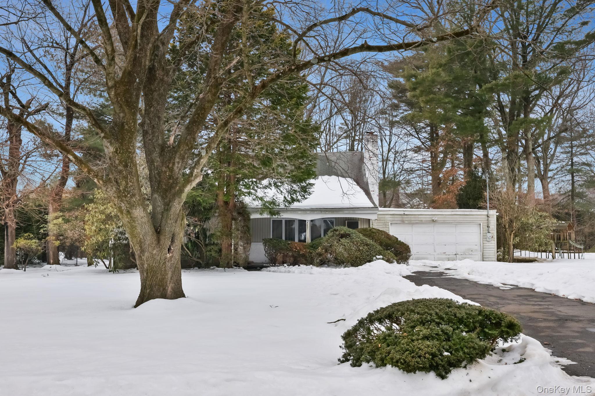 7 Mayflower Road, Scarsdale, NY 10583