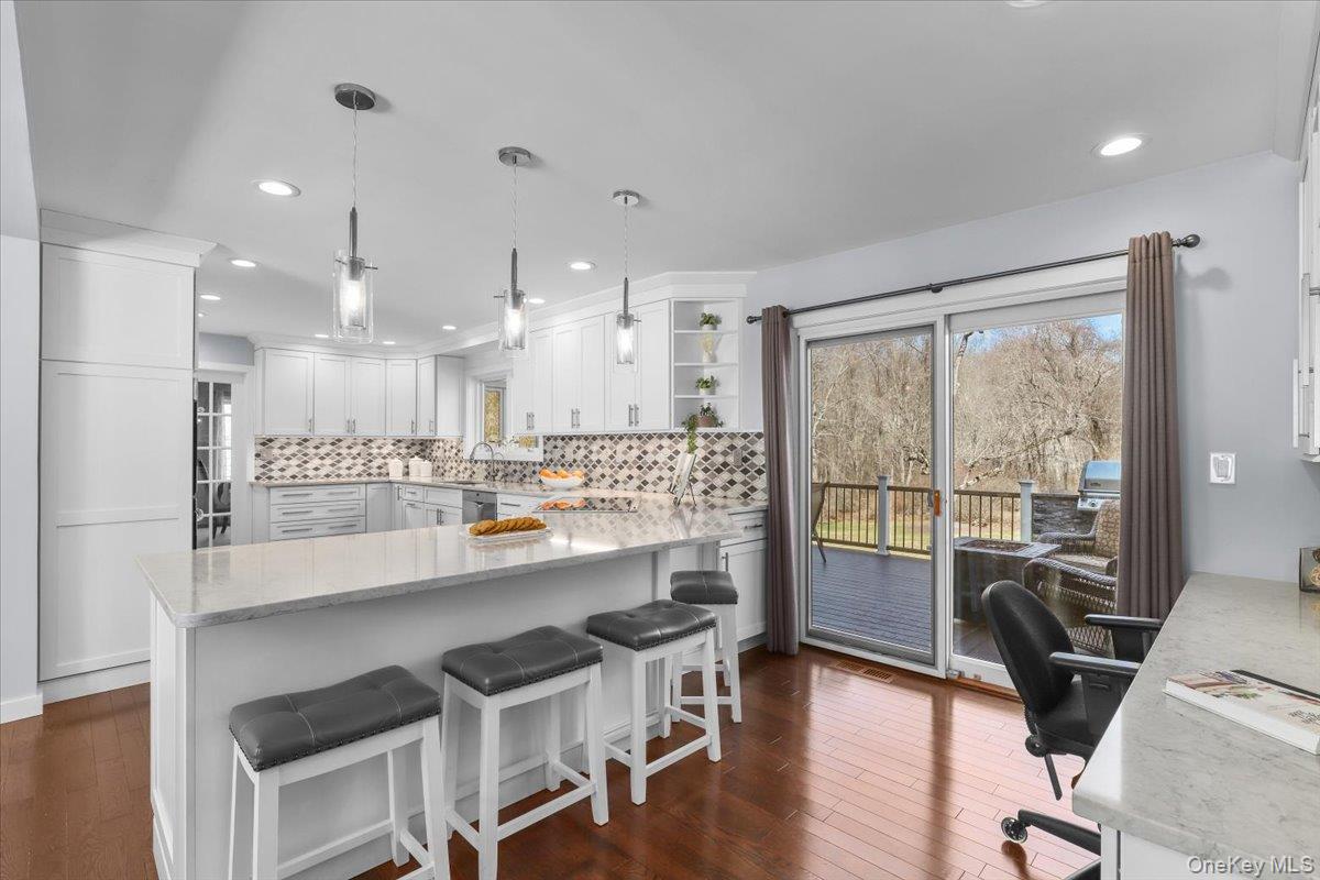 9 Comanche Court, Katonah, NY 10536