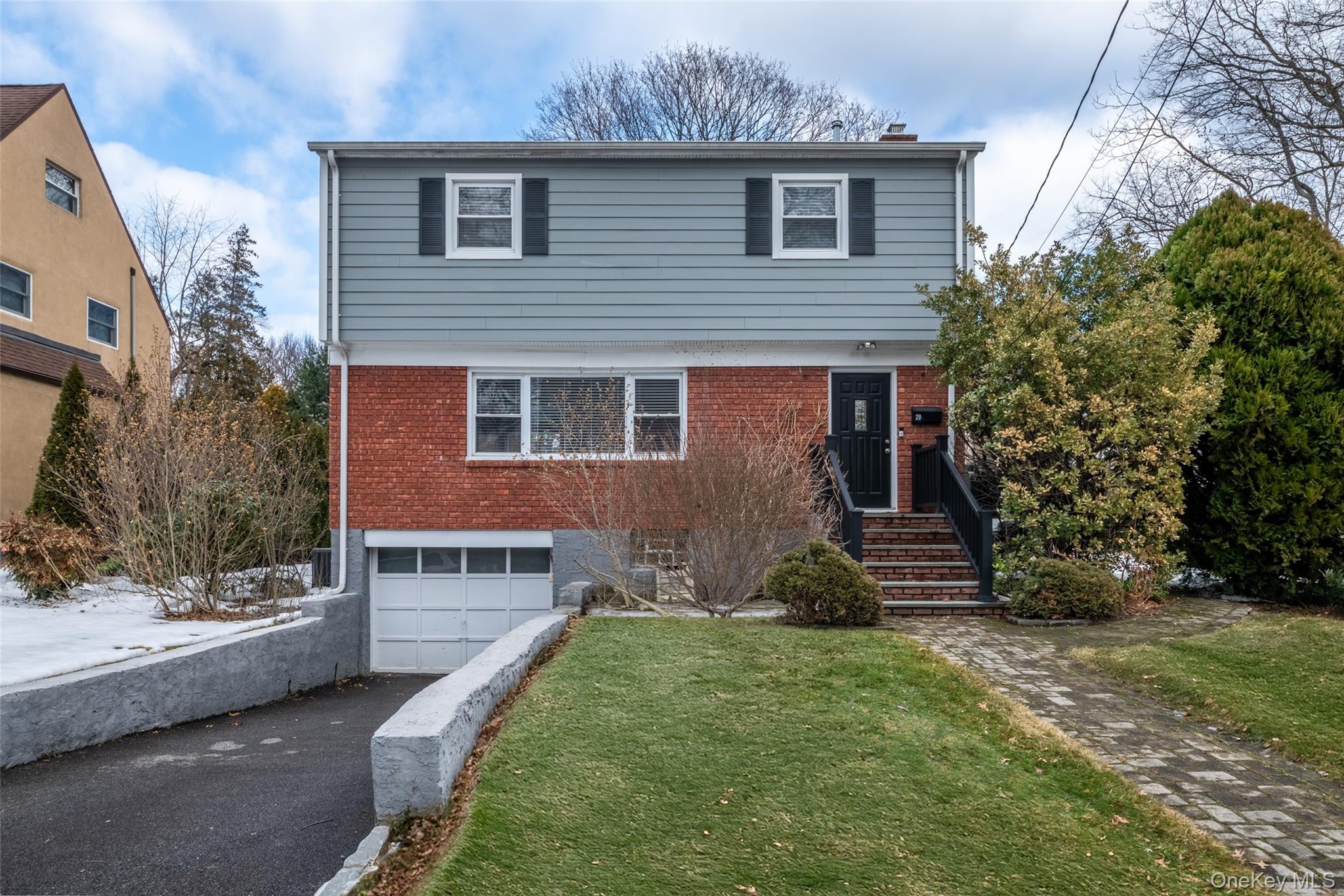 29 Oakdale Avenue, New Rochelle, NY 10801