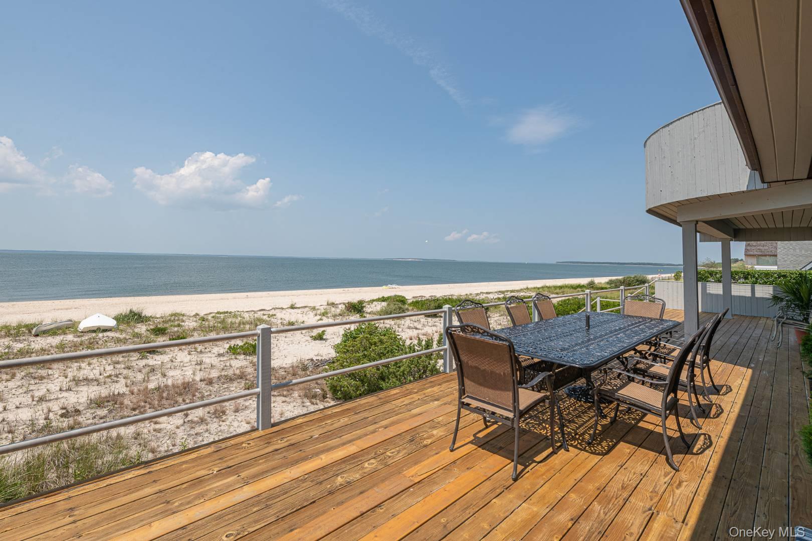 105 Cold Spring Point Road, Southampton, NY 11968