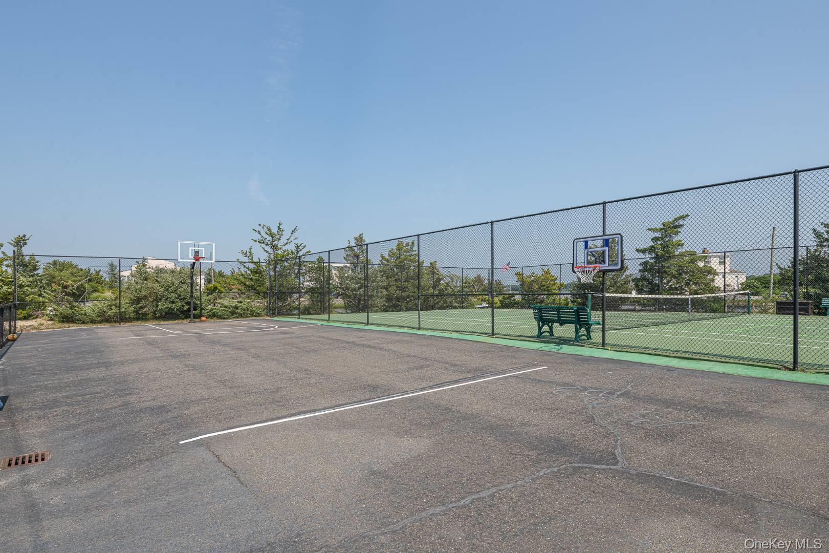 105 Cold Spring Point Road, Southampton, NY 11968