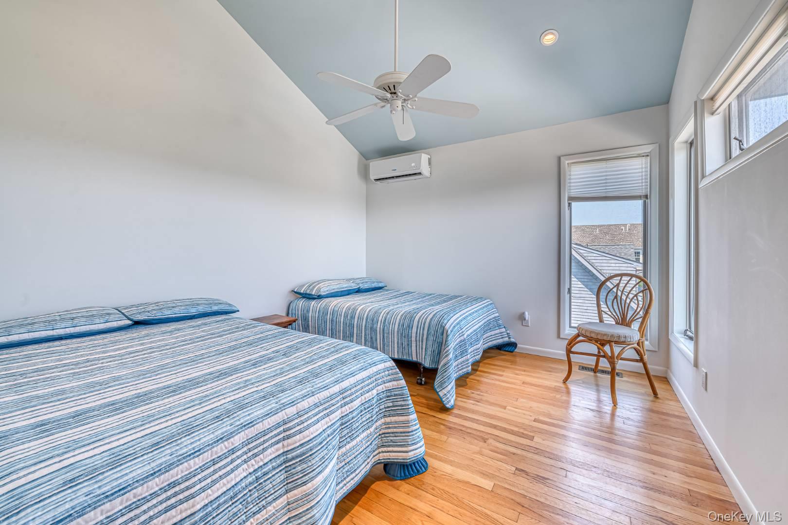 105 Cold Spring Point Road, Southampton, NY 11968