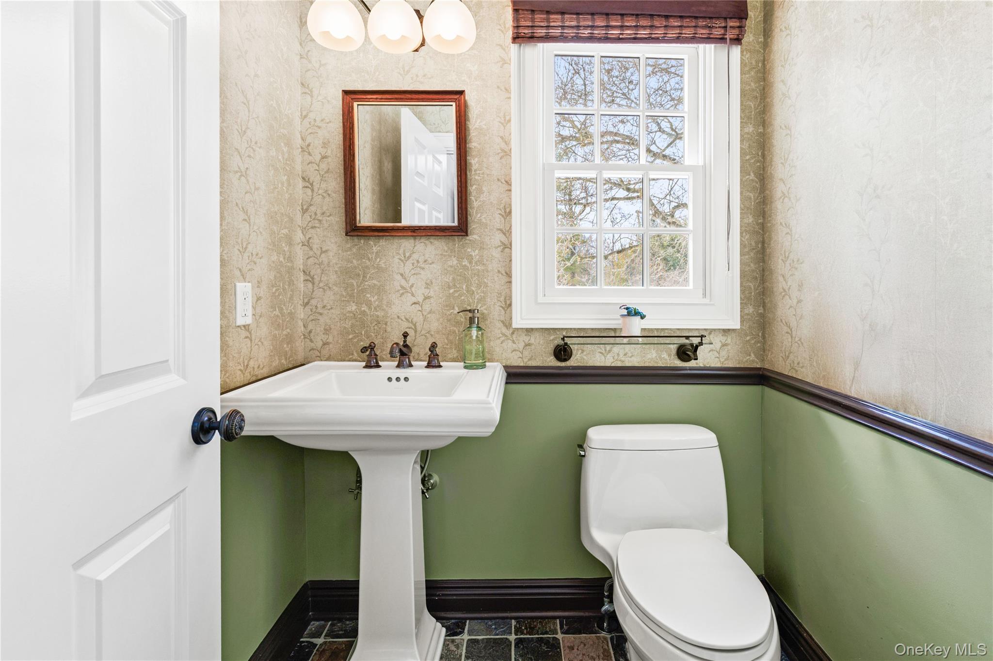 69 Brevoort Lane, Rye, NY 10580