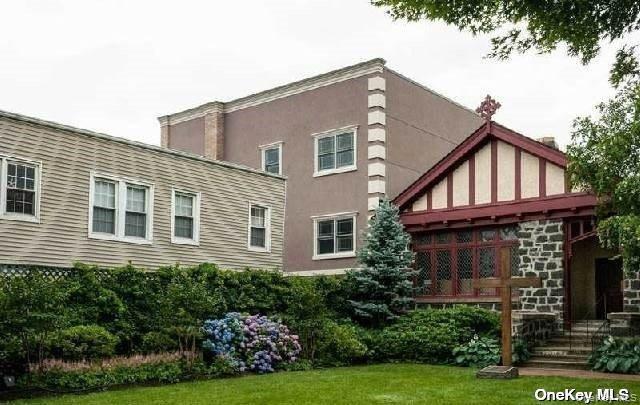 328A Main Street # 3B, Huntington, NY 11743