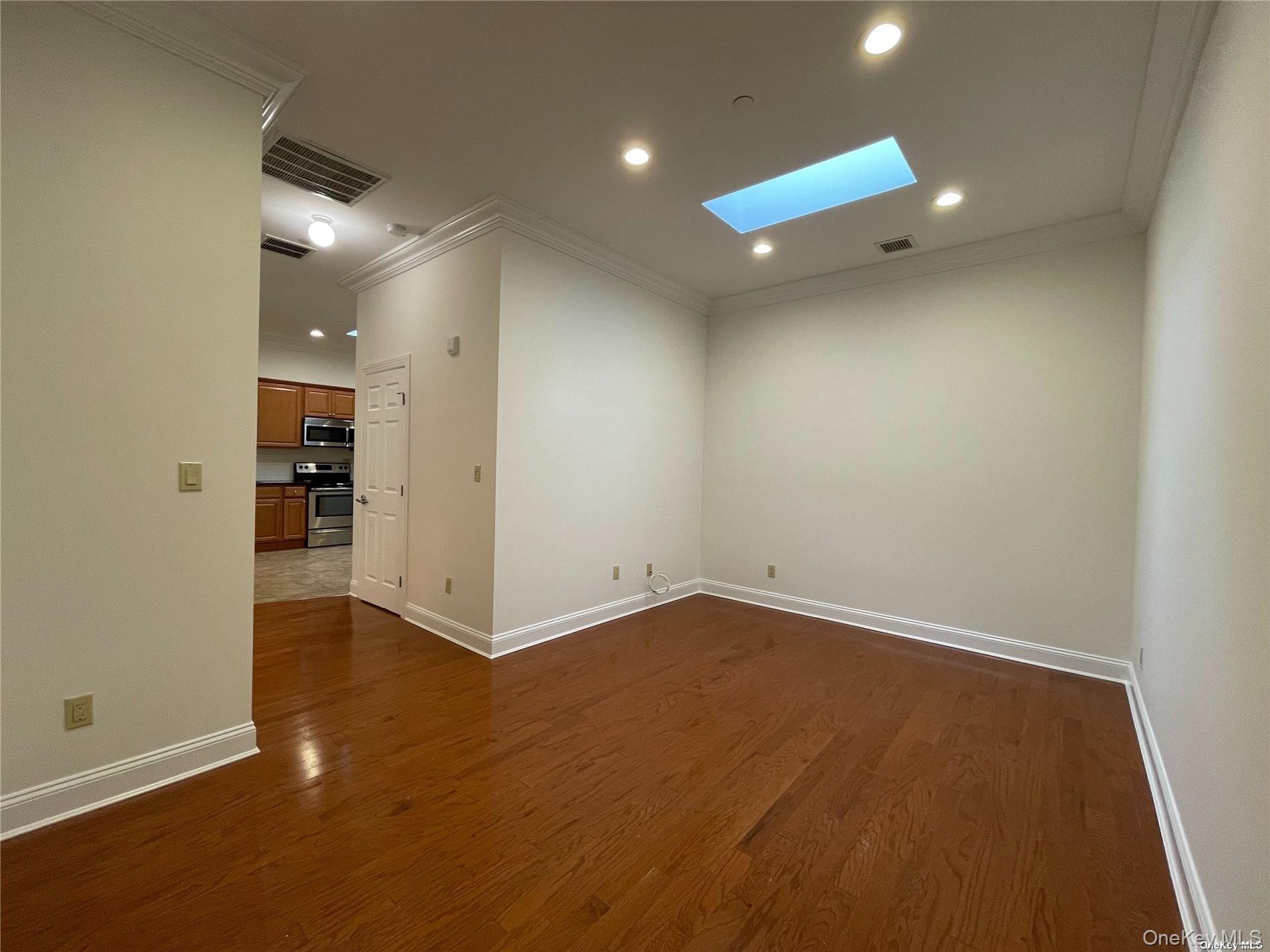 328A Main Street # 3B, Huntington, NY 11743