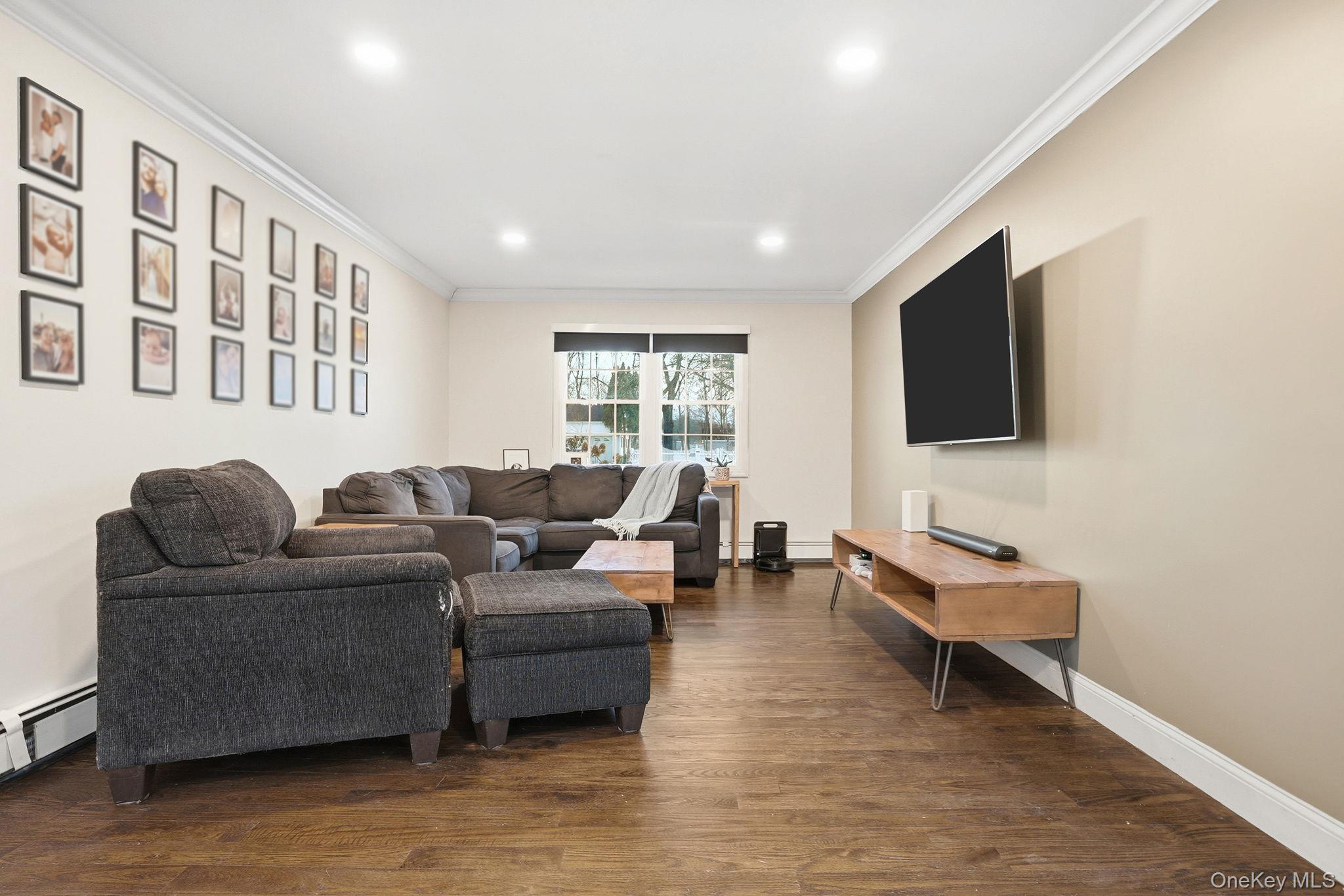 13 Jane Street, Poughkeepsie, NY 12603