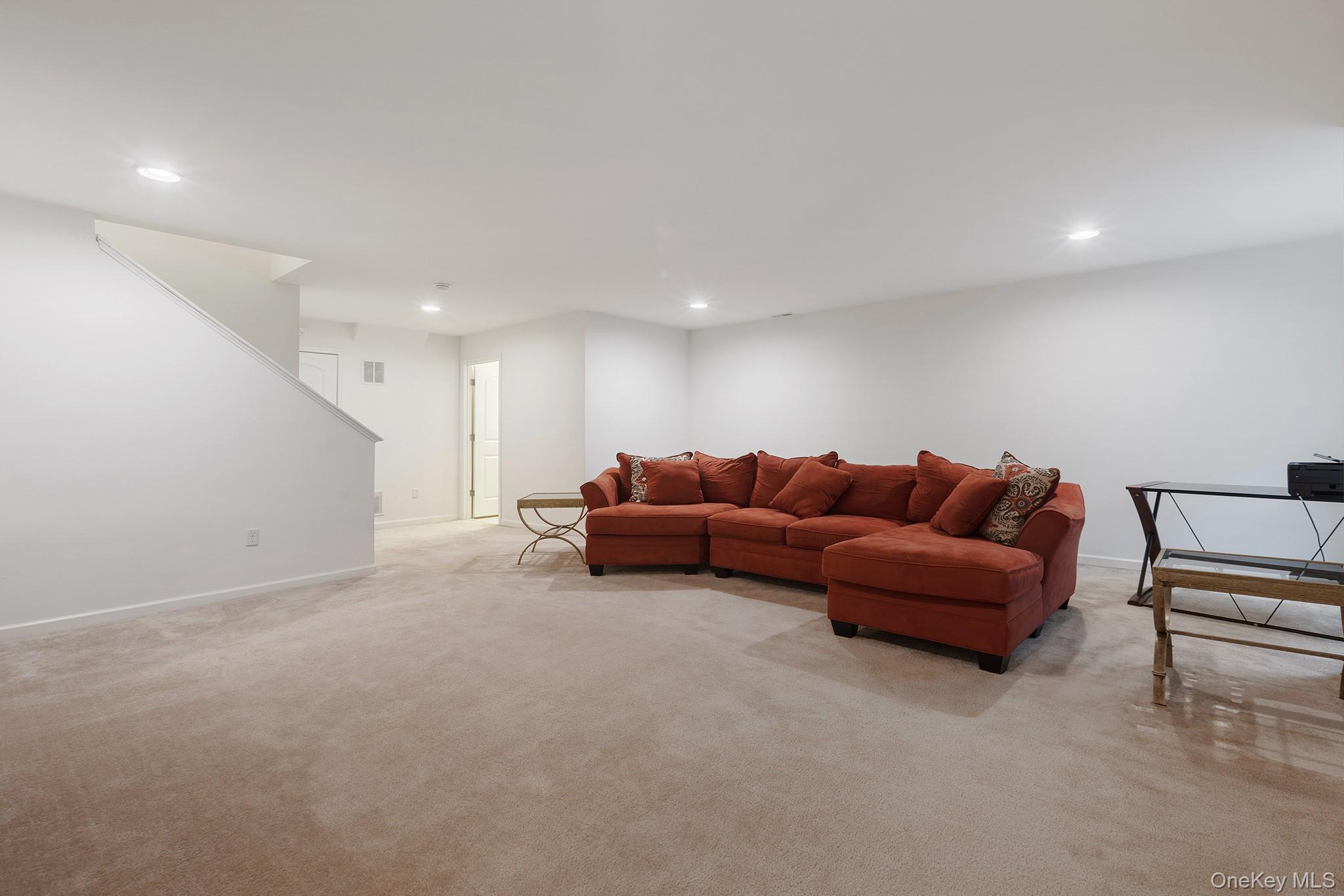 8 Atwood Drive, Middletown, NY 10940