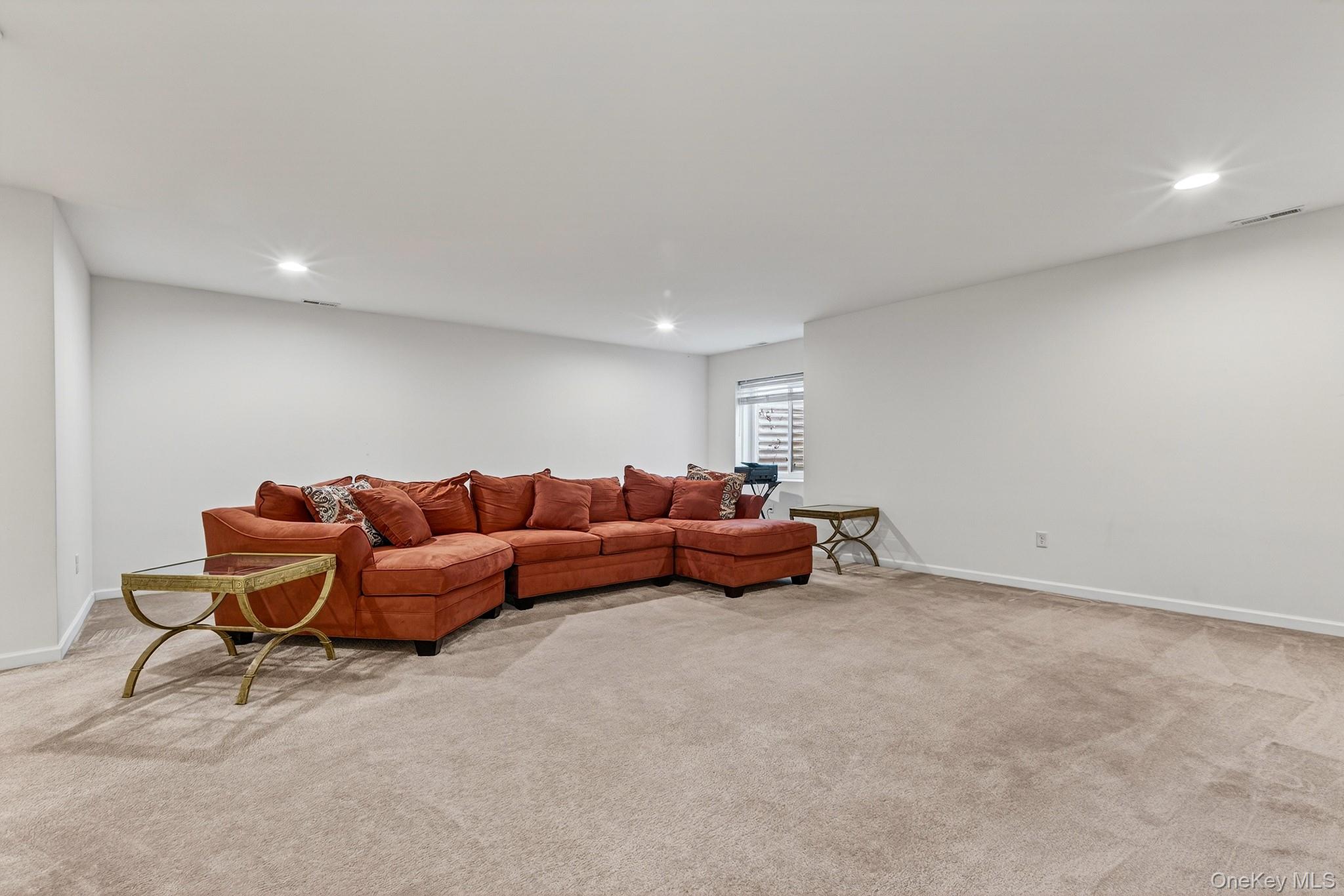 8 Atwood Drive, Middletown, NY 10940