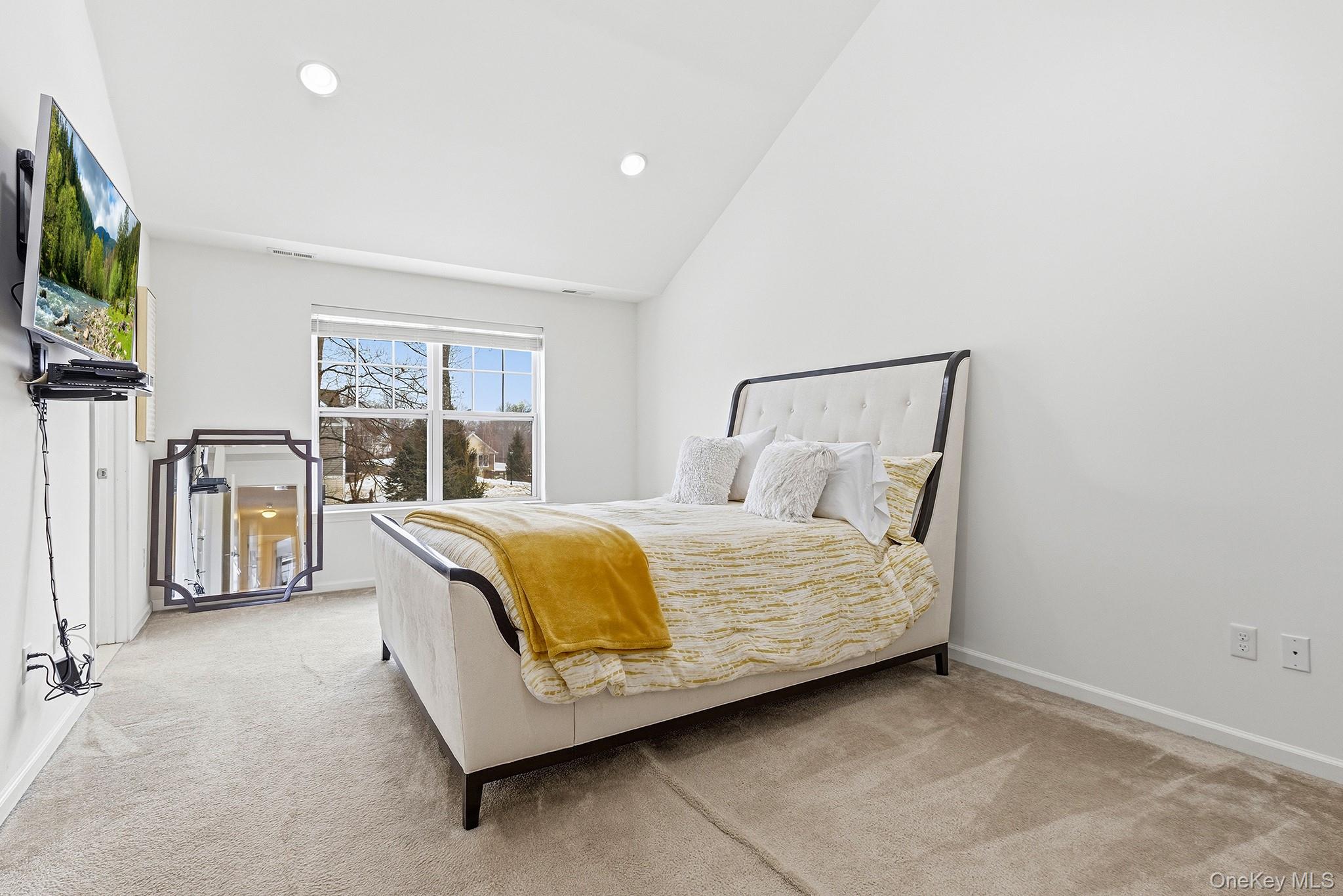 8 Atwood Drive, Middletown, NY 10940