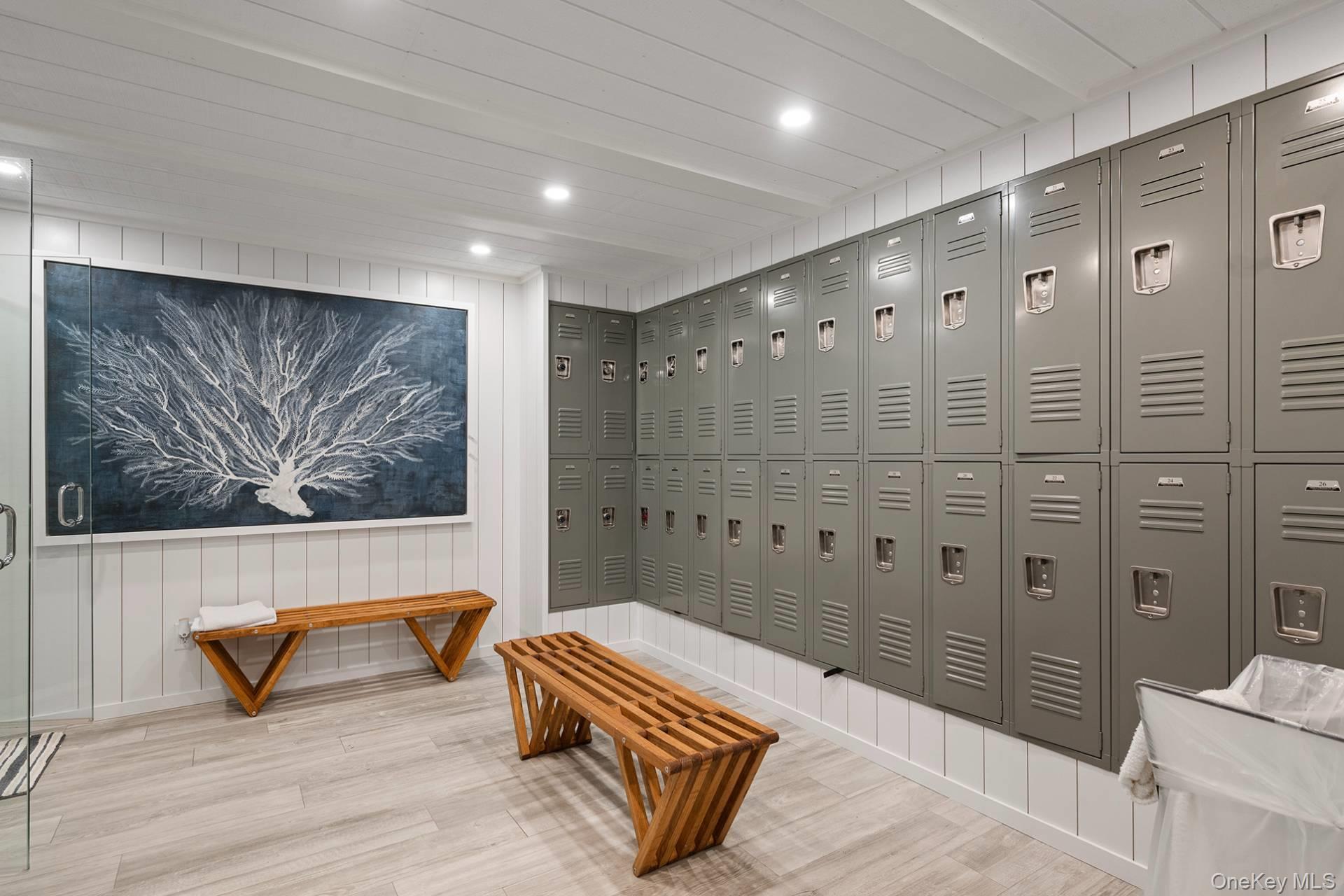 142 Montauk Highway, Westhampton, NY 11977