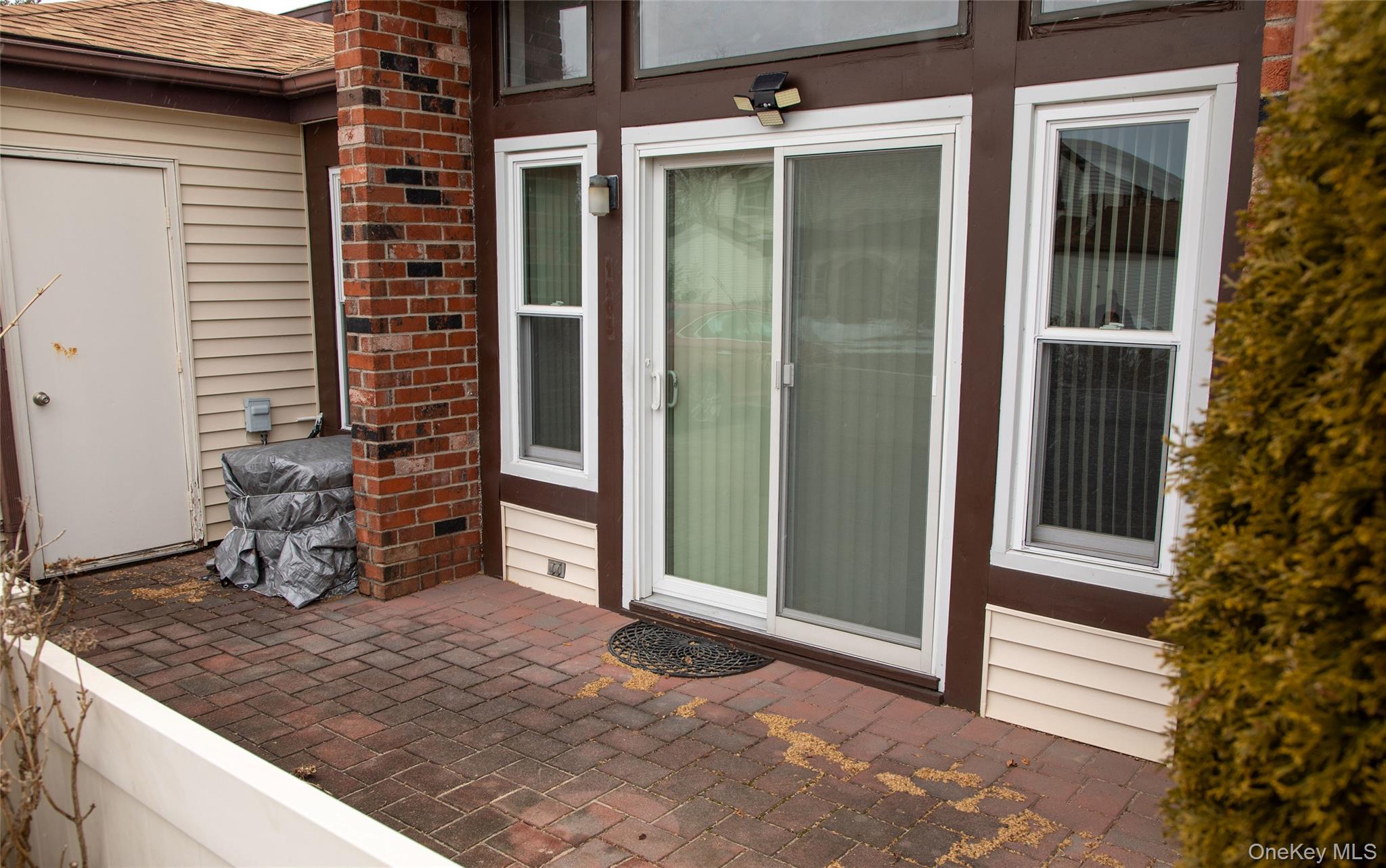 1205 Gotham Drive, Saint James, NY 11780