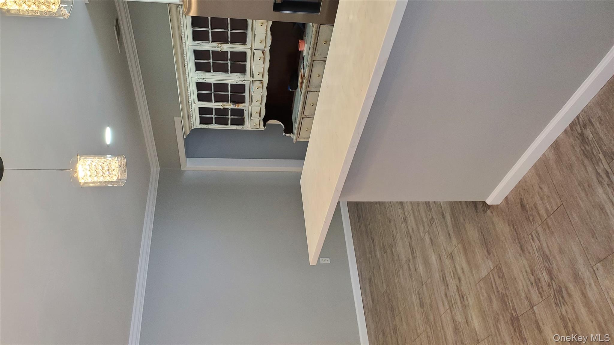 11 Idaho # 11, Coram, NY 11727