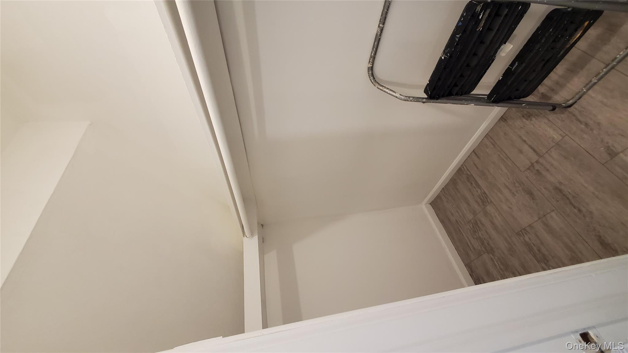 11 Idaho # 11, Coram, NY 11727