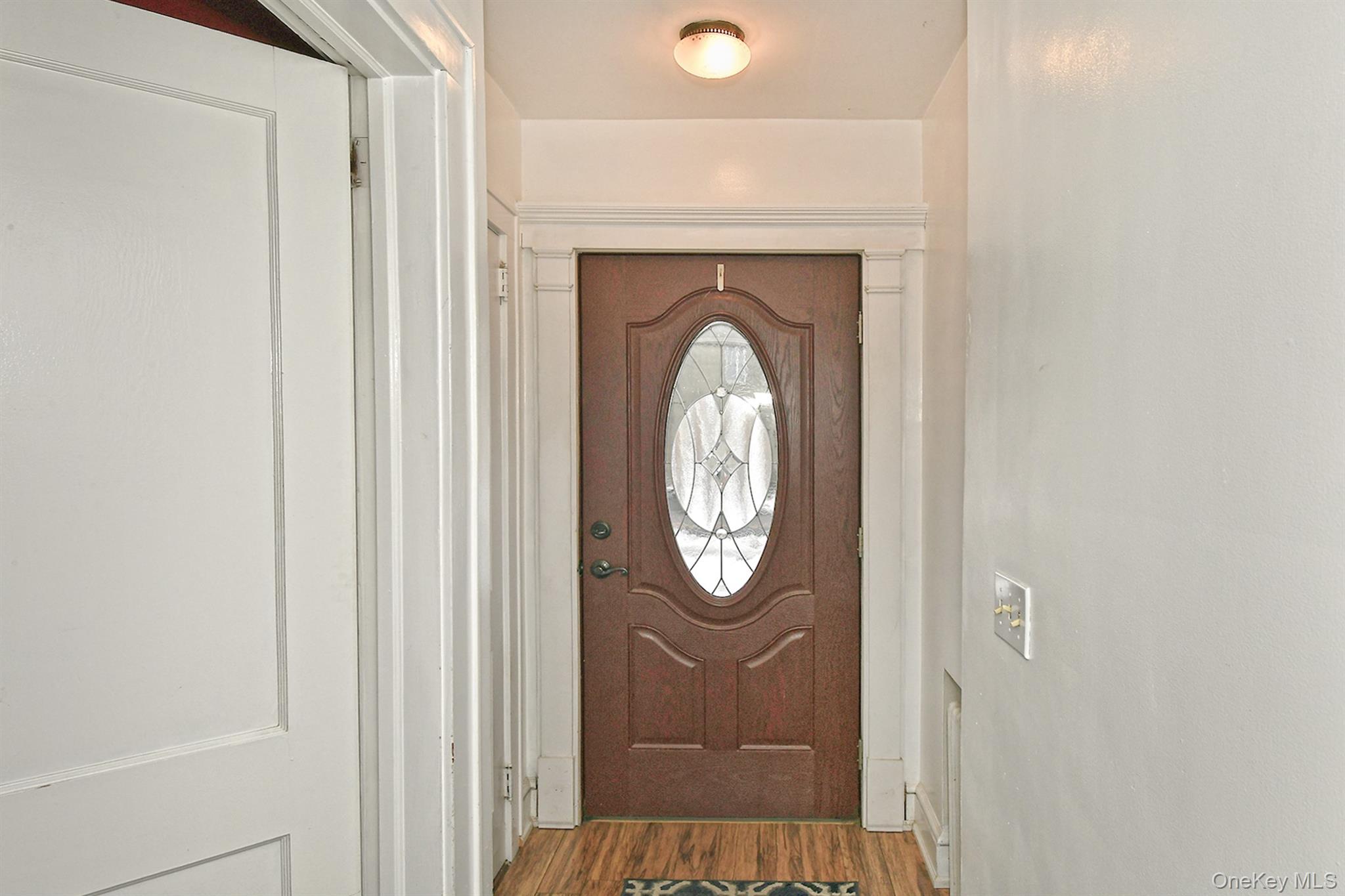 1 Central Street, Greenlawn, NY 11740