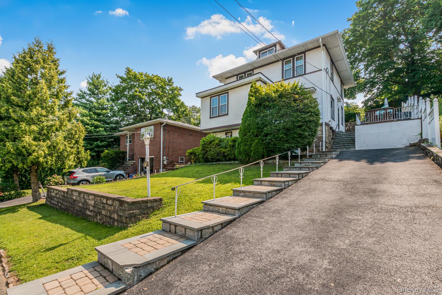 7 Elaine Terrace, Yonkers, NY 10701