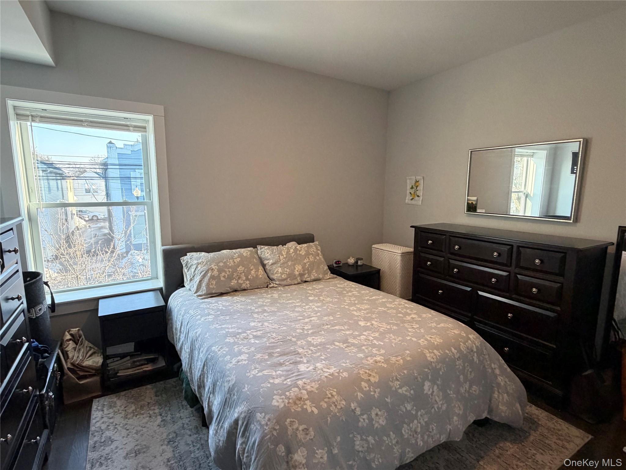 87-89 W Main Street, East Islip, NY 11730