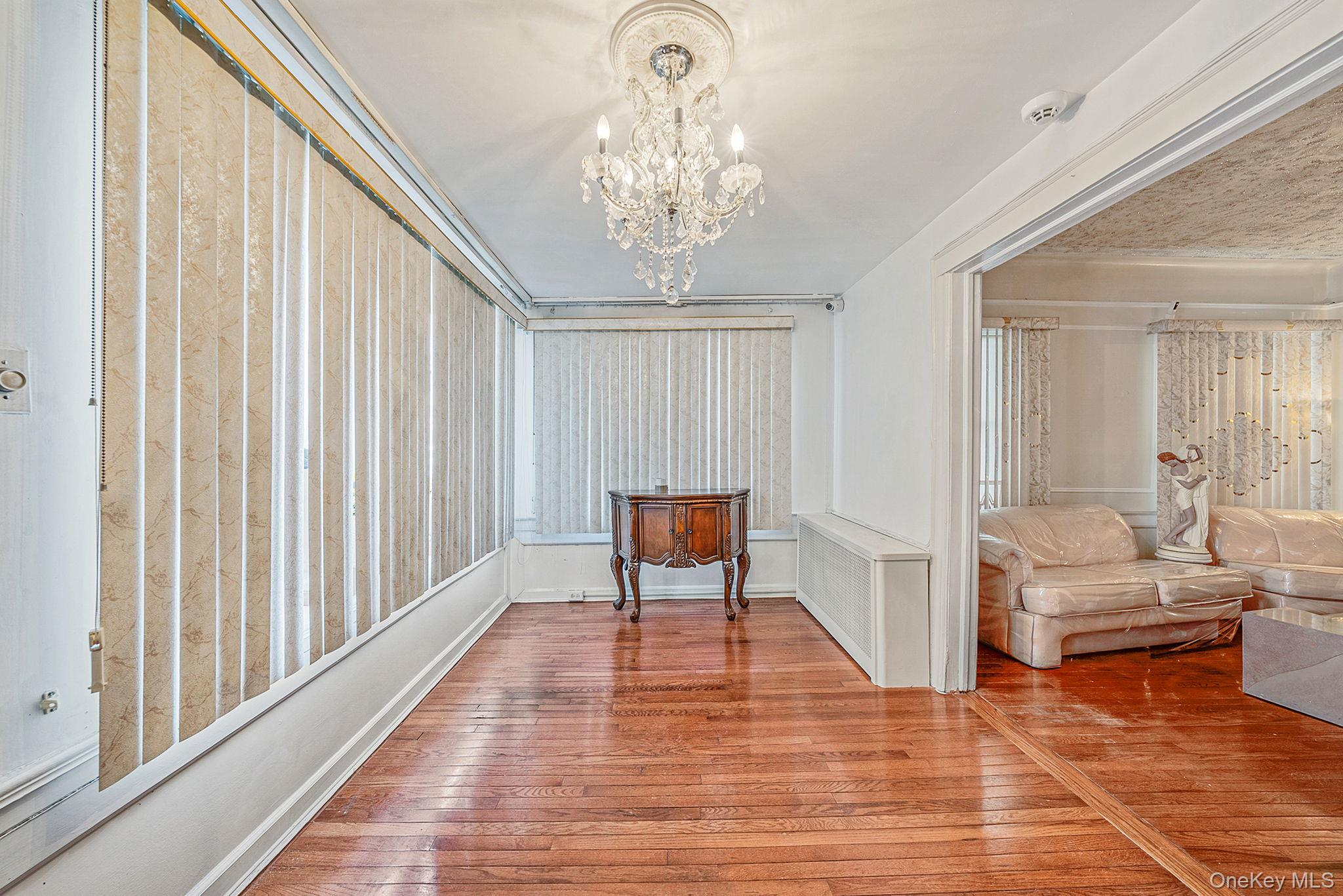 559 E 28th Street, Brooklyn, NY 11210