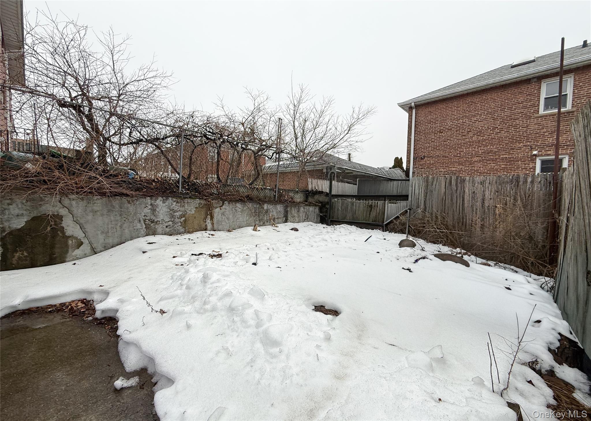 13713 56th Avenue, Flushing, NY 11355