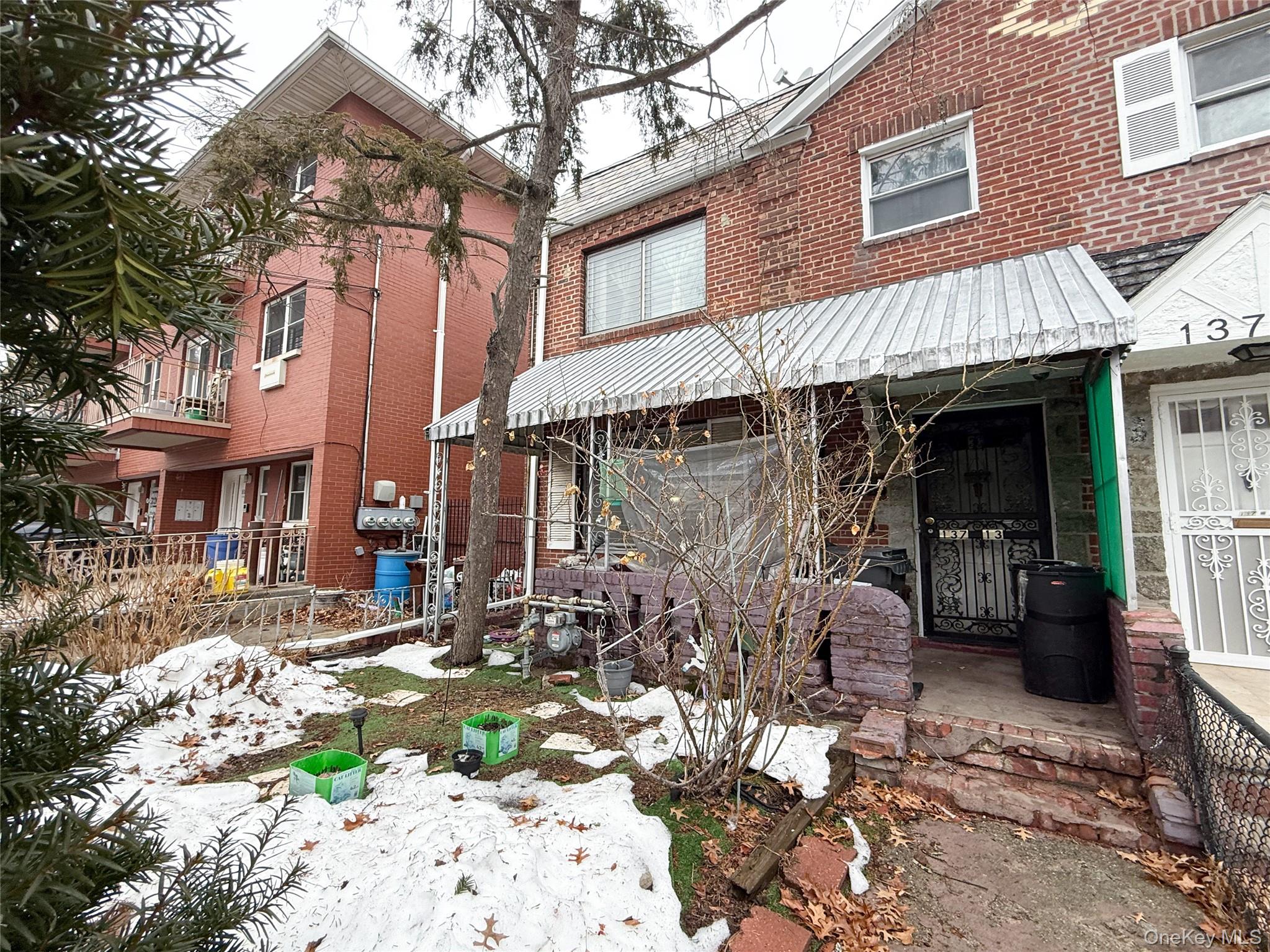 13713 56th Avenue, Flushing, NY 11355