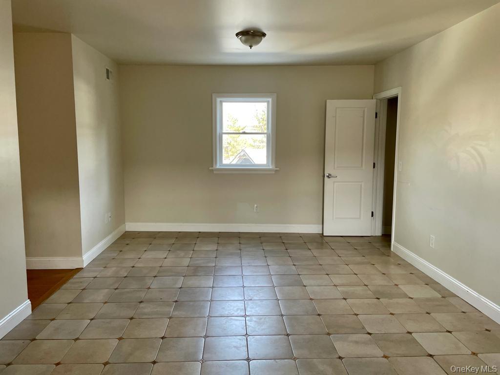 5 Brandreth Street # 2B, Ossining, NY 10562