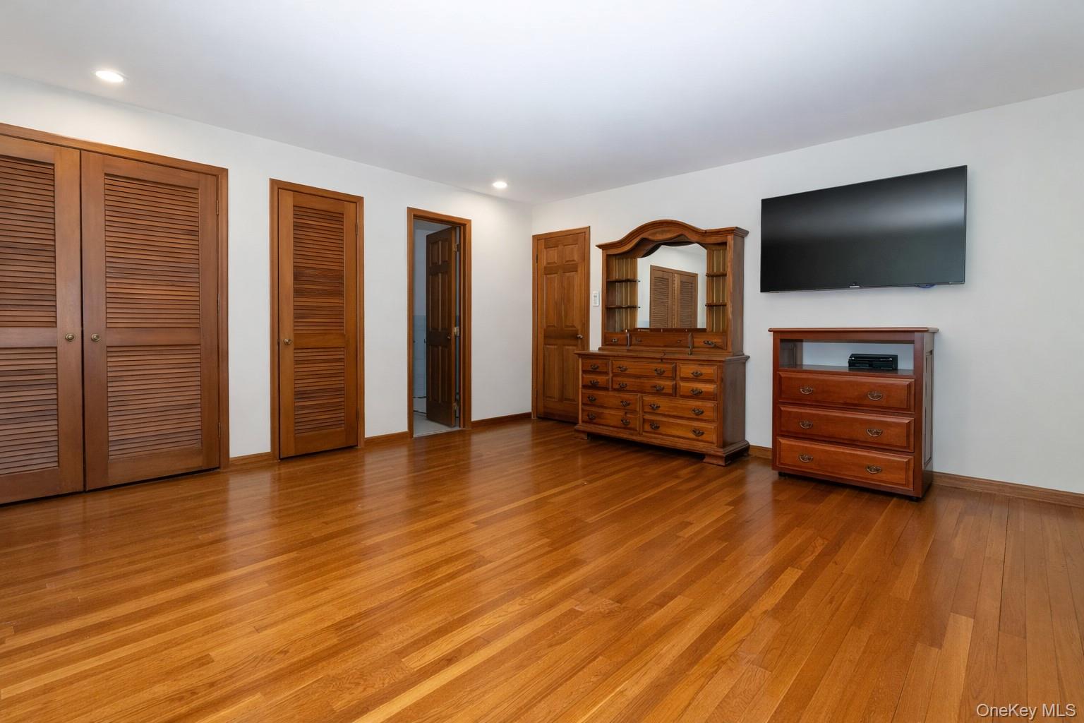 3 Danielle Court, Montebello, NY 10901