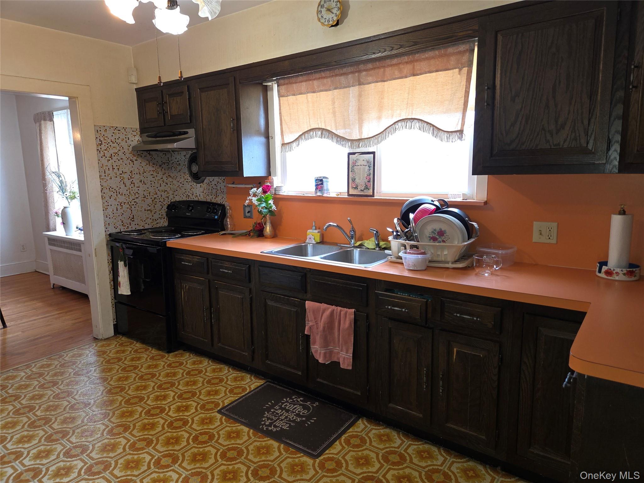 208 S Grand Avenue, Poughkeepsie, NY 12603