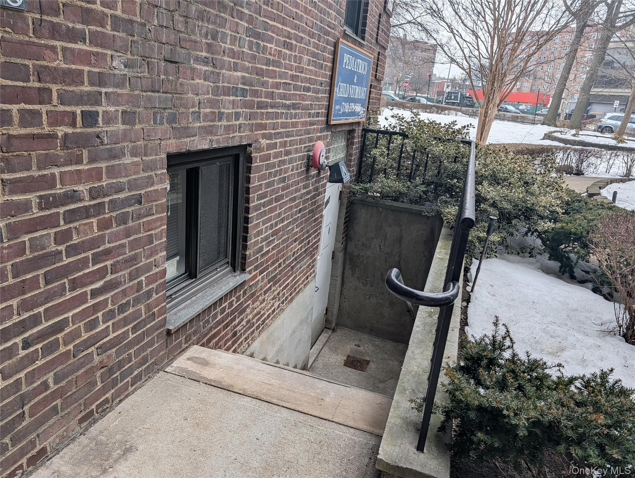 98-17 Queens Blvd # LL2, Rego Park, NY 11374