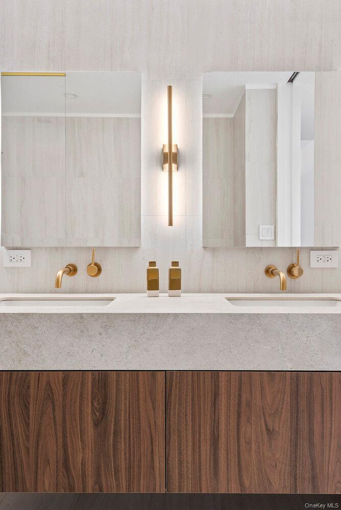 330 GRAND Street # 5B, New York (Manhattan), NY 10002