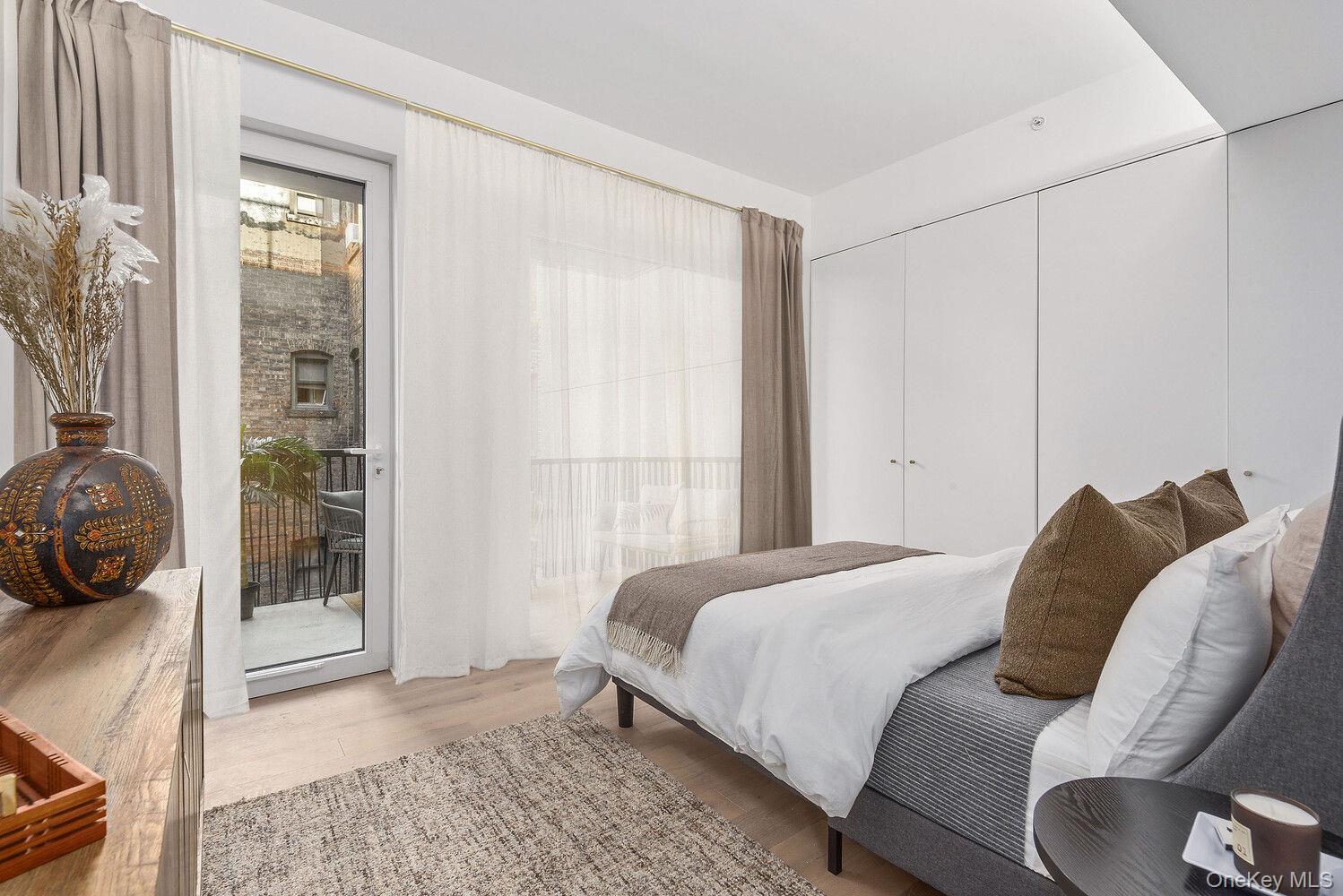 330 GRAND Street # 5B, New York (Manhattan), NY 10002