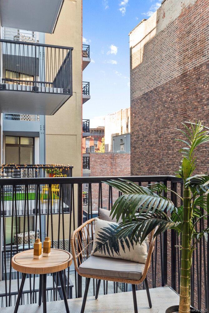 330 GRAND Street # 5B, New York (Manhattan), NY 10002