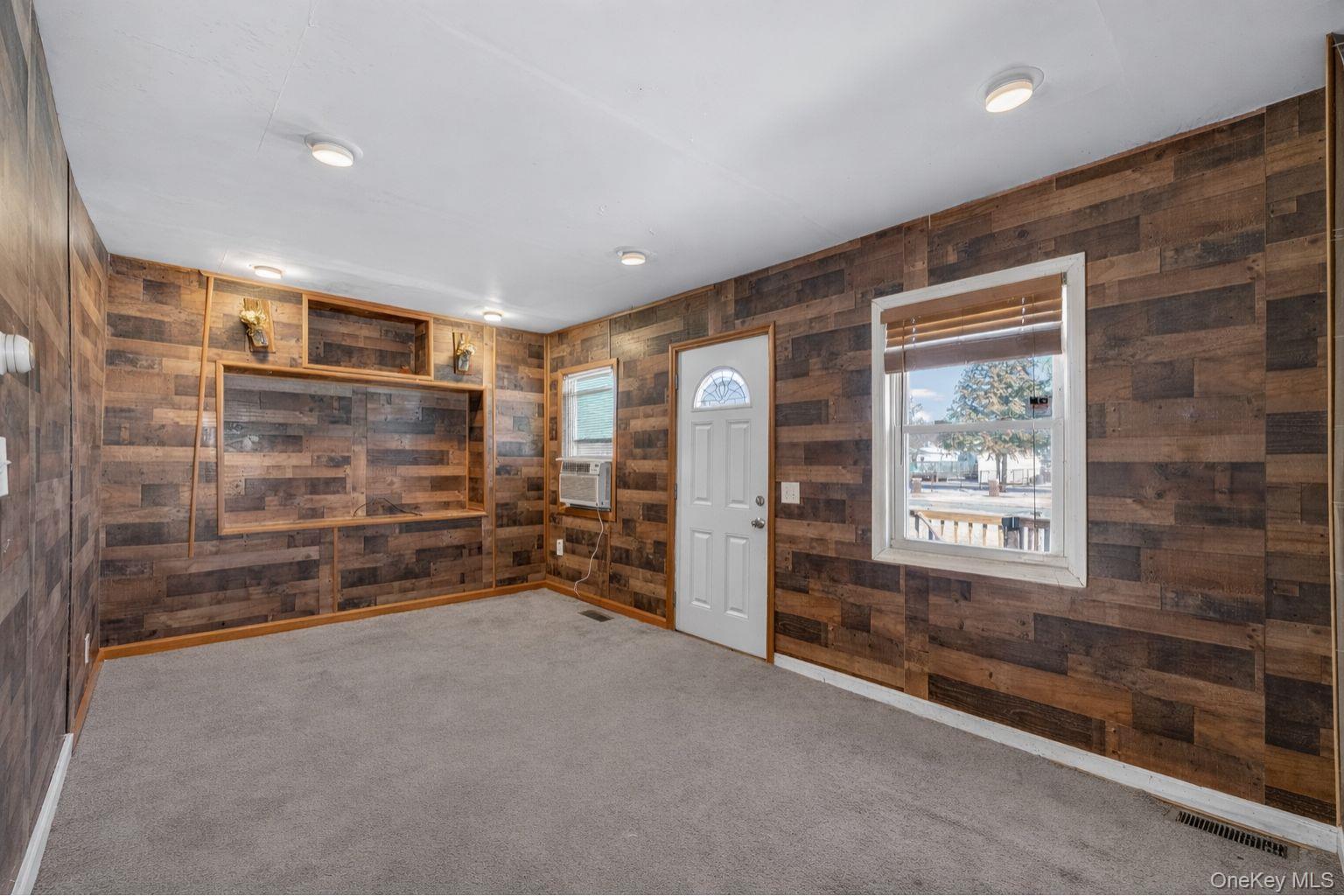 12 Hackensack Road, Mastic Beach, NY 11951