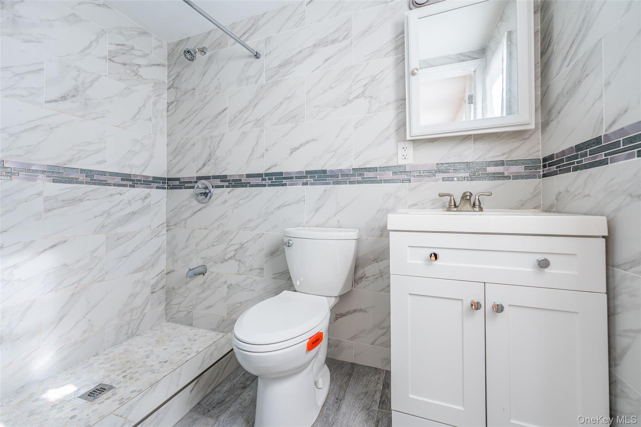 15424 13th Avenue, Whitestone, NY 11357