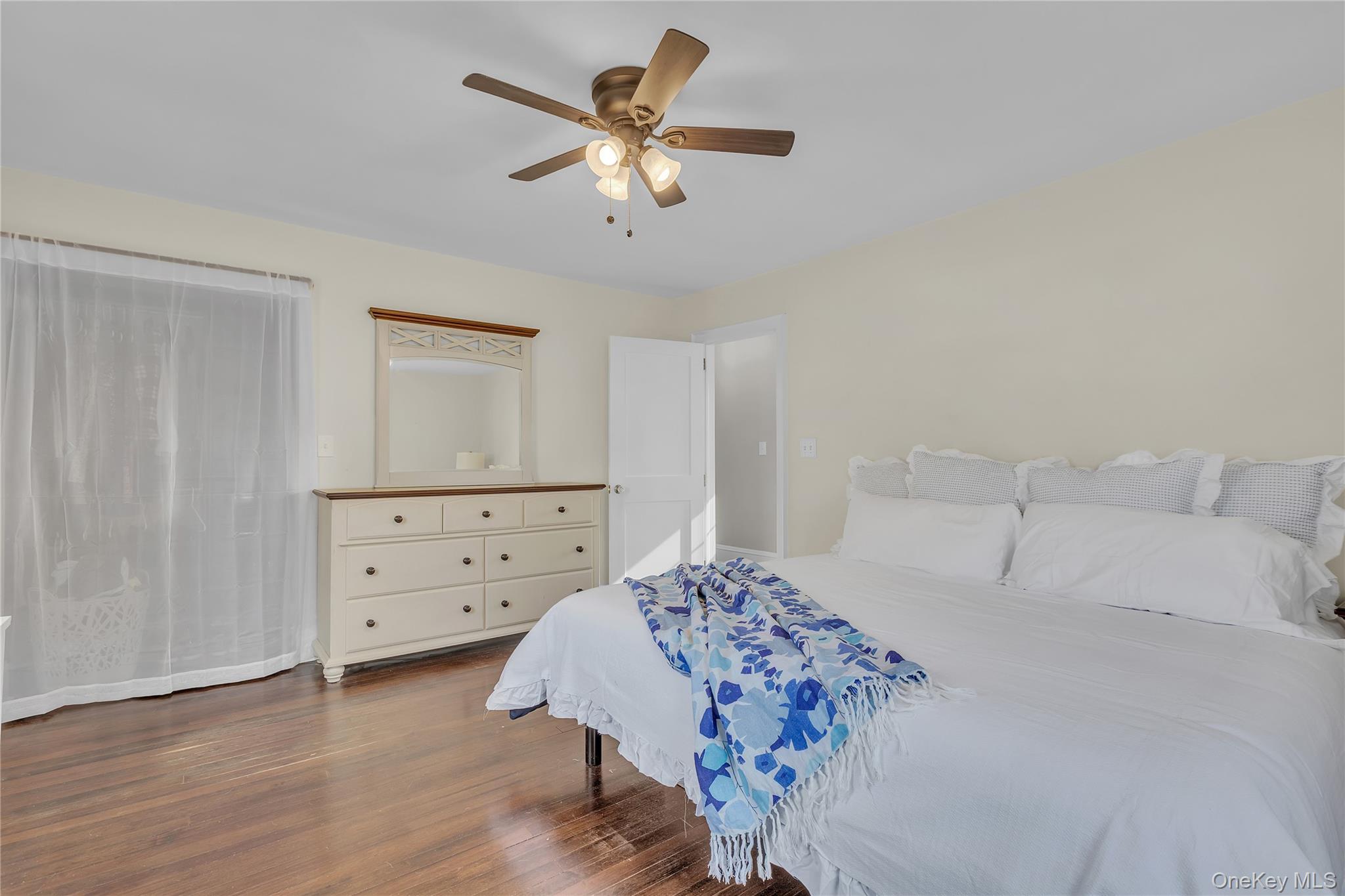 23 Alta Drive, Bronxville, NY 10708