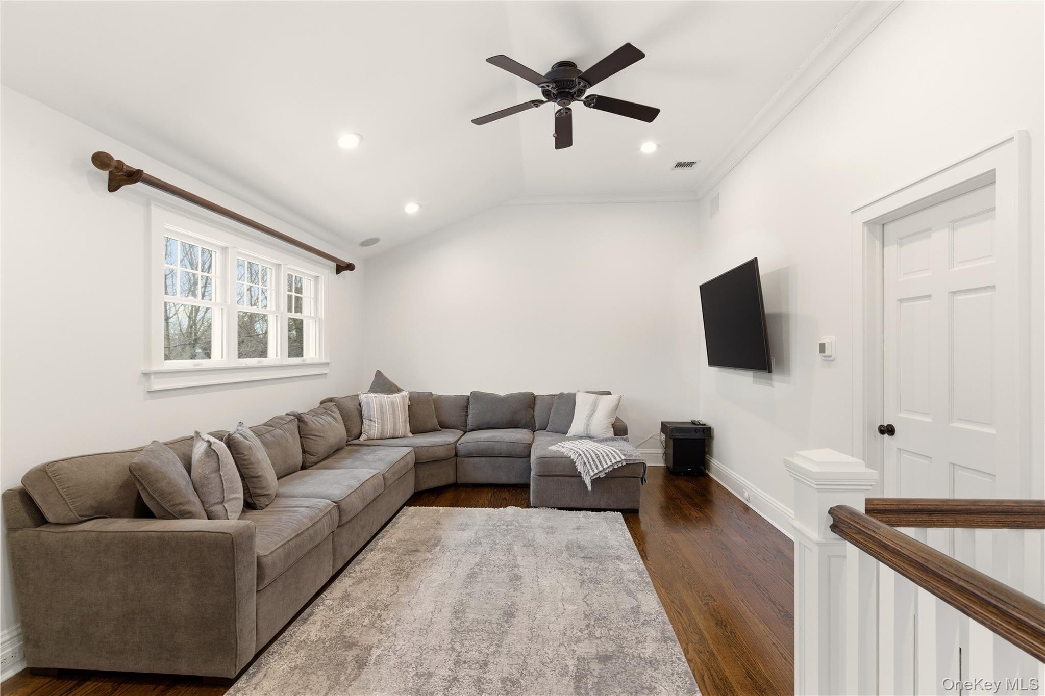 31 Carnegie Avenue, Huntington, NY 11743