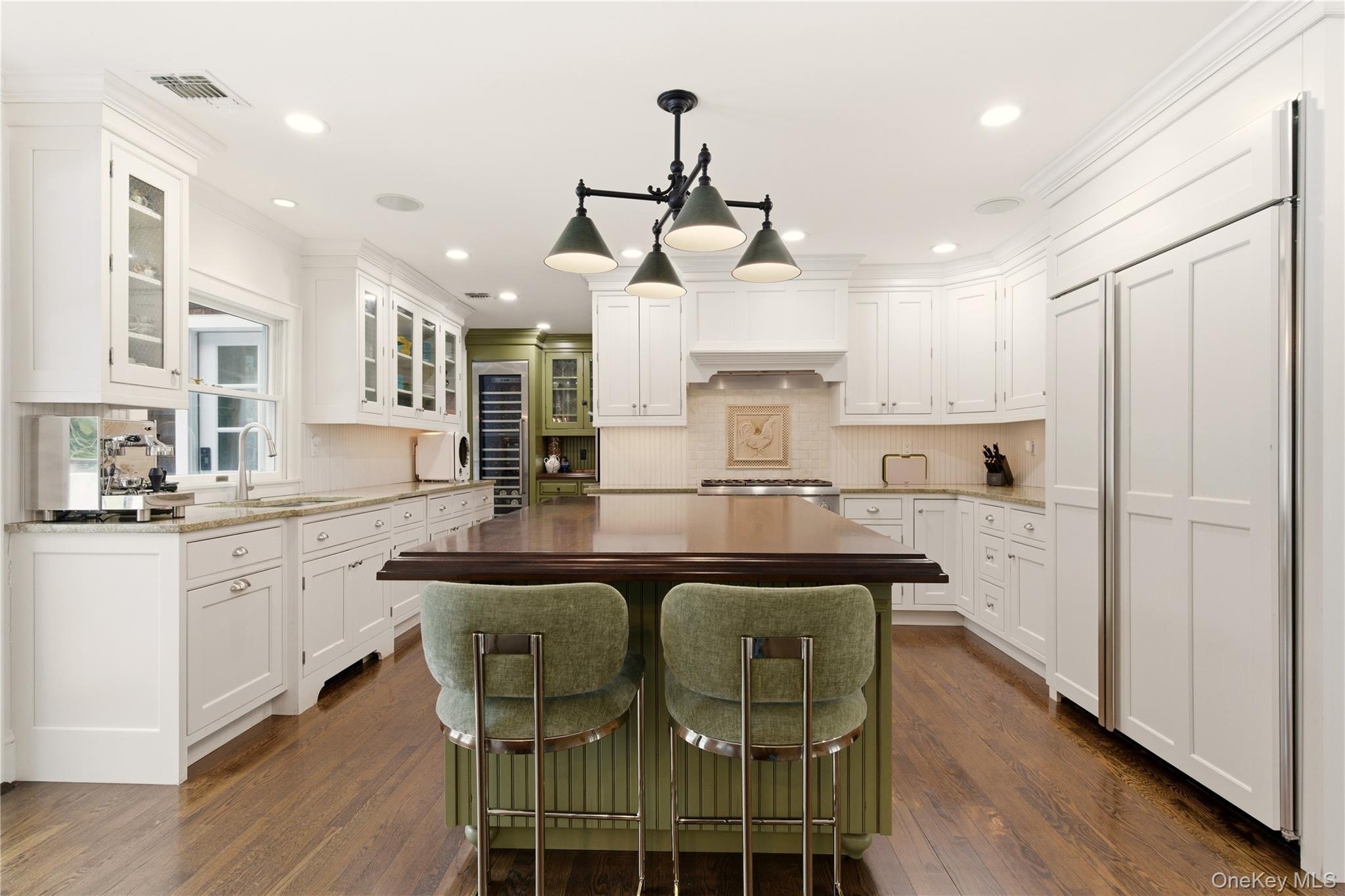 31 Carnegie Avenue, Huntington, NY 11743