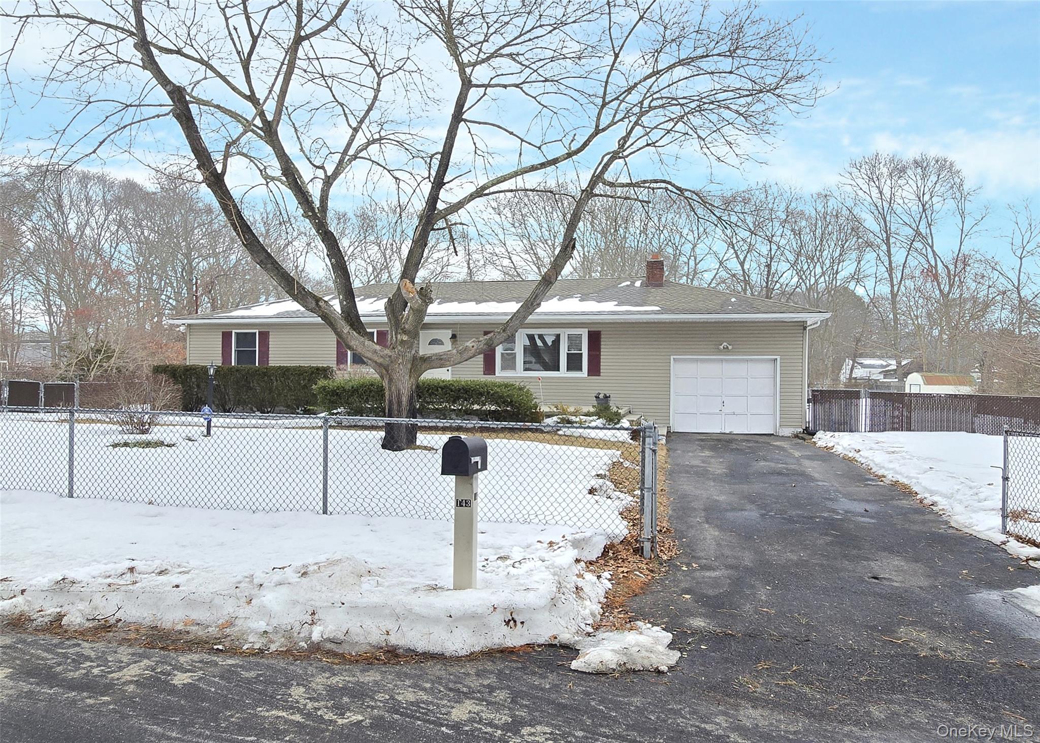 143 Hawthorne Street, Mastic, NY 11950