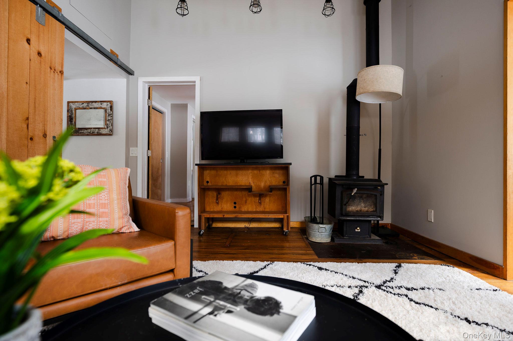 171 W Hurley Road, Woodstock, NY 12498