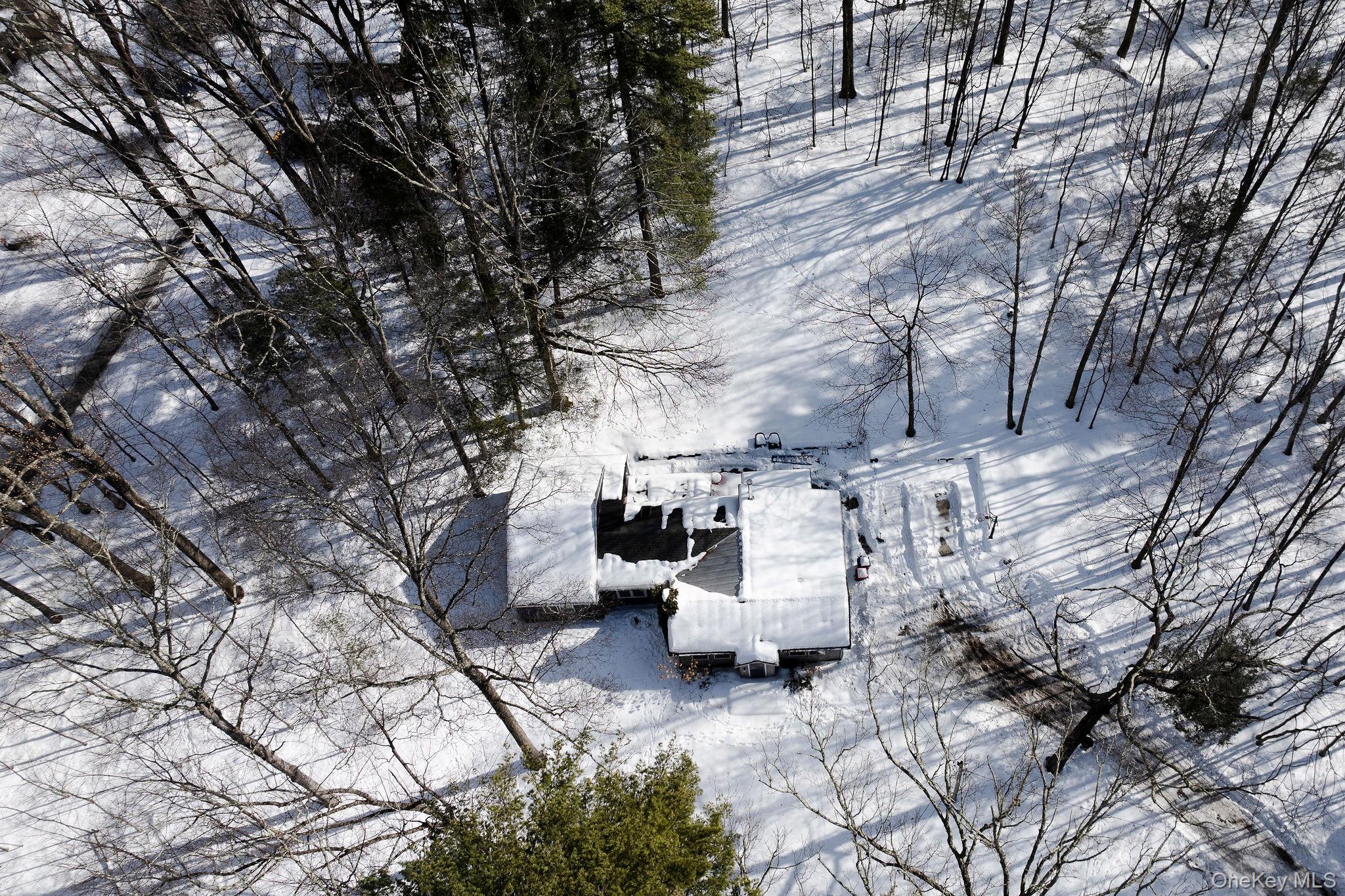 171 W Hurley Road, Woodstock, NY 12498