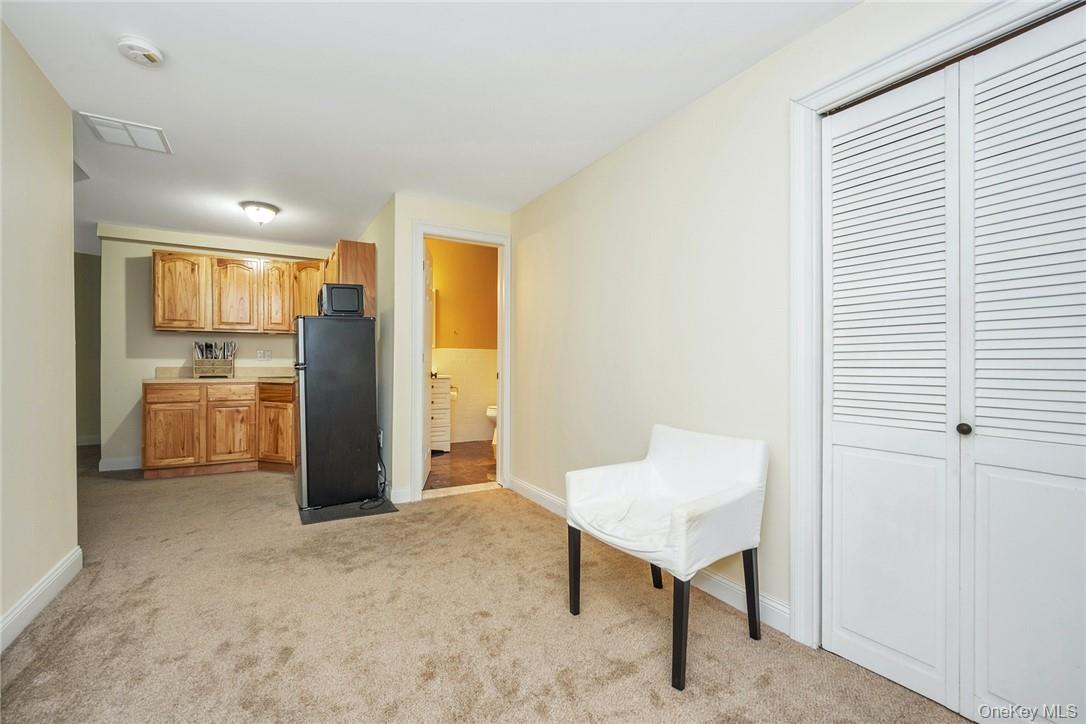 696 Ridgeway, White Plains, NY 10605