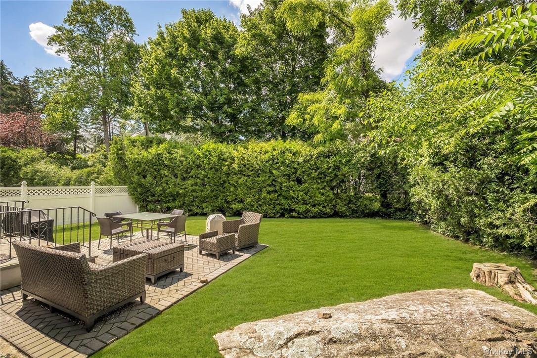 696 Ridgeway, White Plains, NY 10605