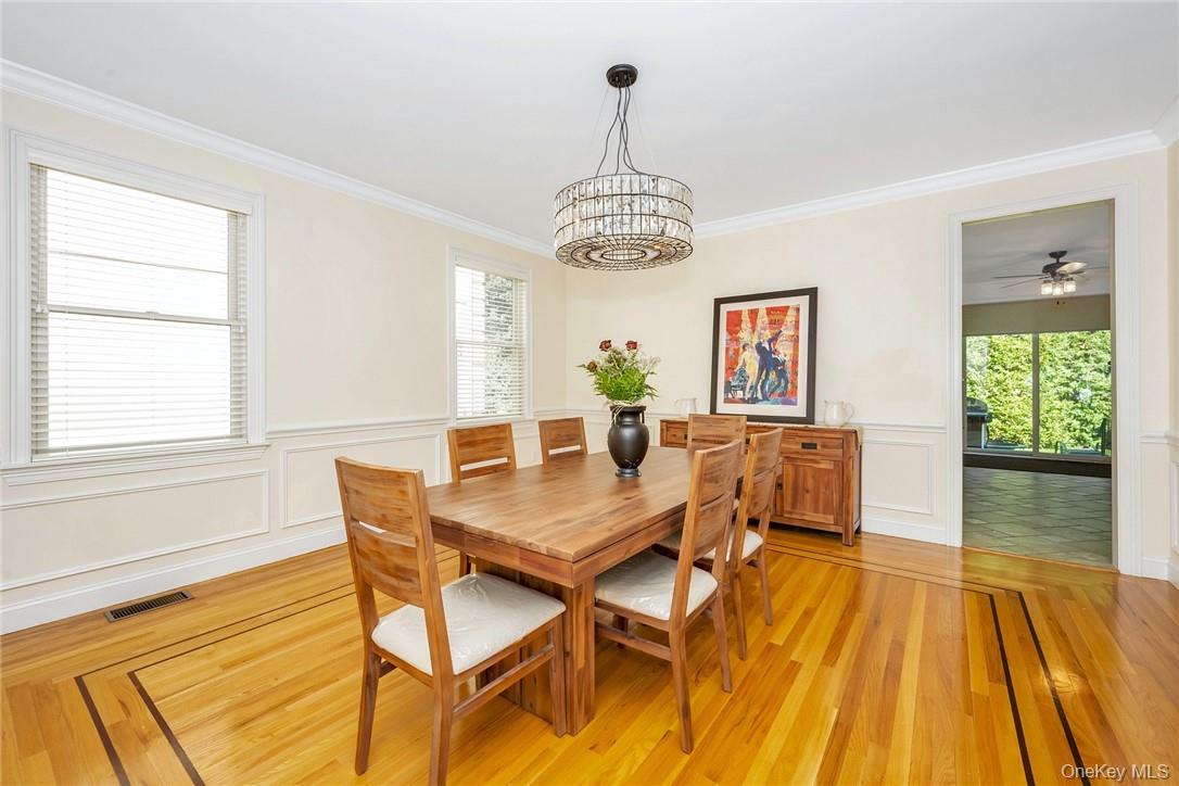 696 Ridgeway, White Plains, NY 10605