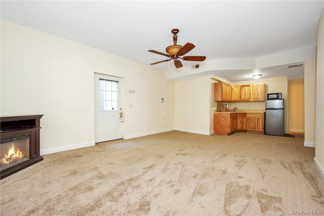 696 Ridgeway, White Plains, NY 10605