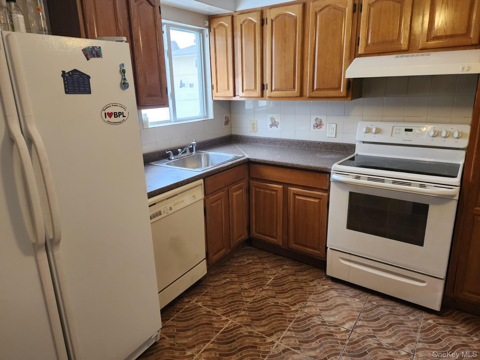 1570 Kenneth Avenue, North Baldwin, NY 11510