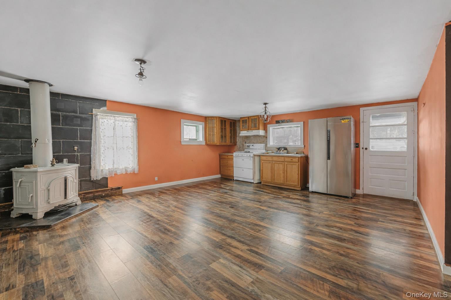 29 Parsons Lane, Middletown, NY 10940