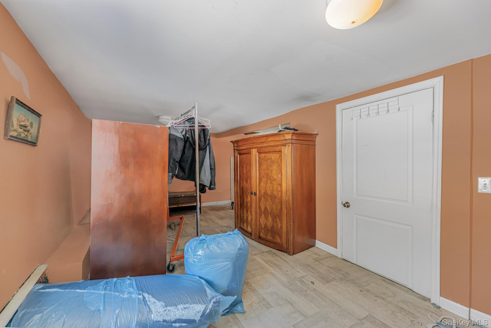 29 Parsons Lane, Middletown, NY 10940