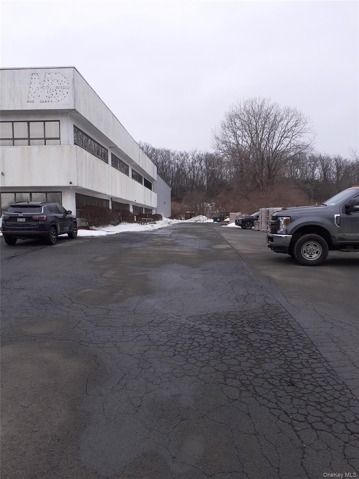 31 Elkay Drive, Chester, NY 10918