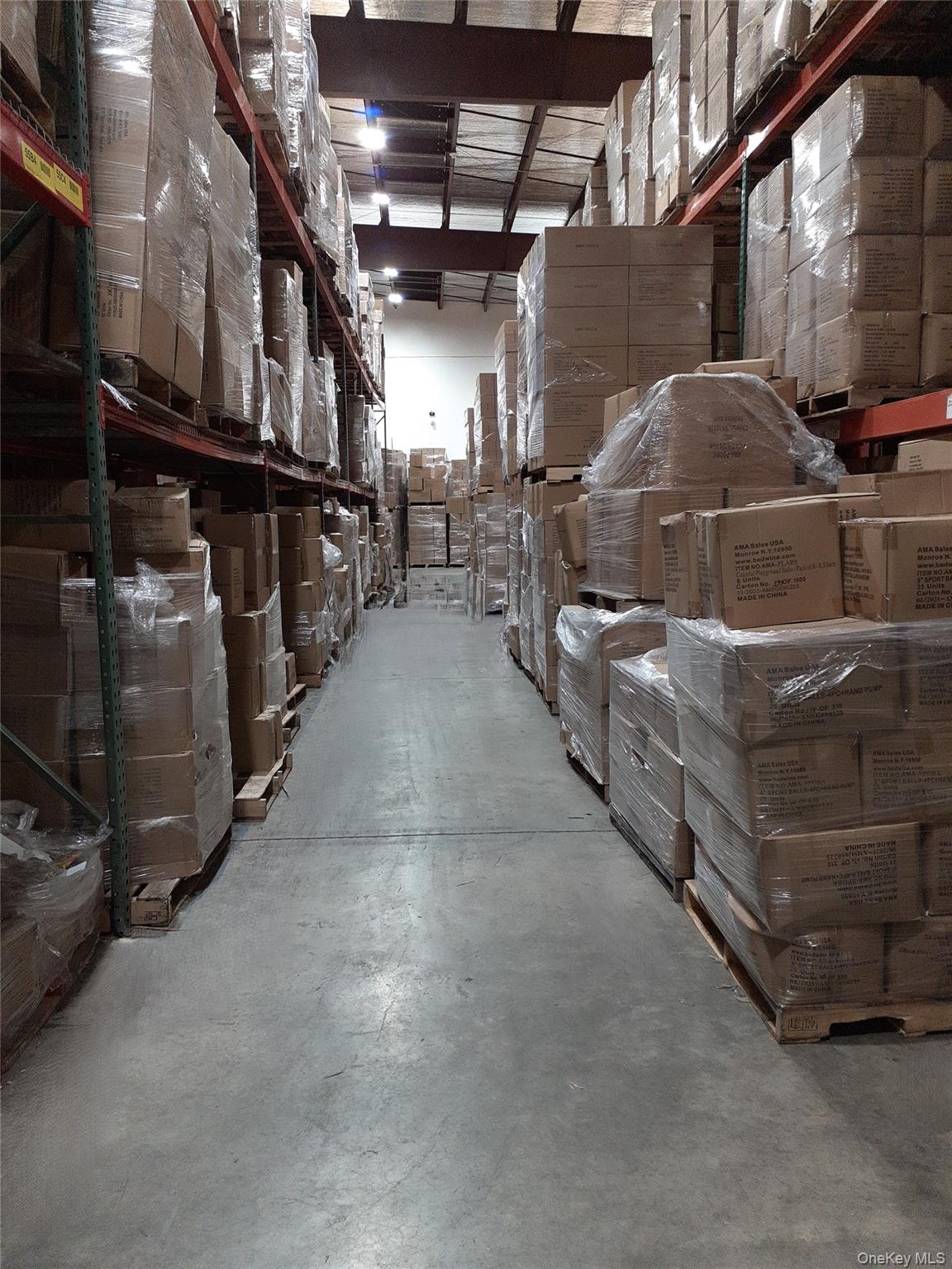 31 Elkay Drive, Chester, NY 10918